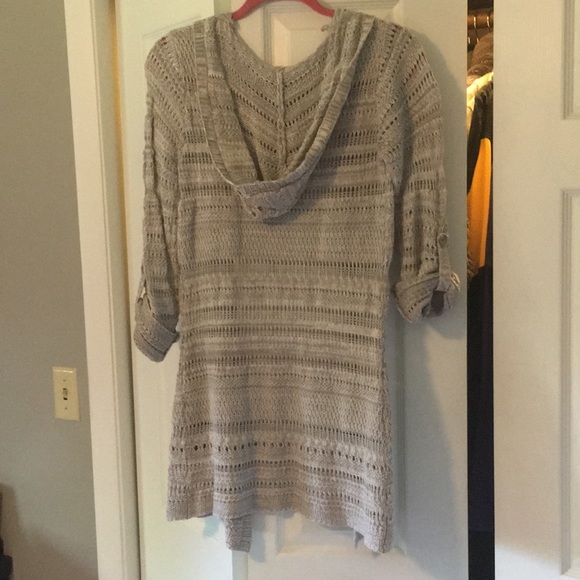 Sweater - Picture 3 of 4